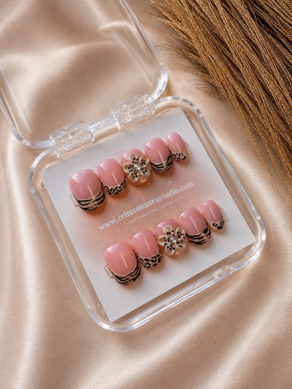 Leopard Daisy Tips